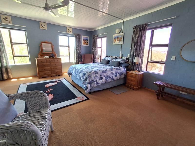 5 Bedroom Property for Sale in Britannia Bay Western Cape
